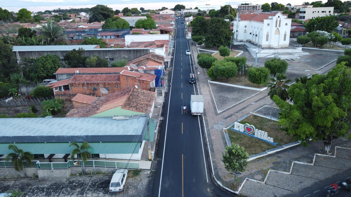 Igreja Matriz de Nossa Senhora do Perpétuo Socorro em Água Branca