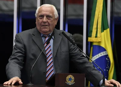 Júlio Sales durante evento para comemorar os 100 anos do Fortaleza Esporte Clube