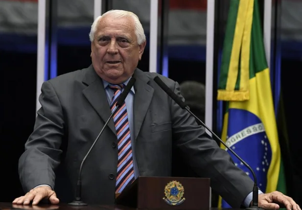 Júlio Sales durante evento para comemorar os 100 anos do Fortaleza Esporte Clube