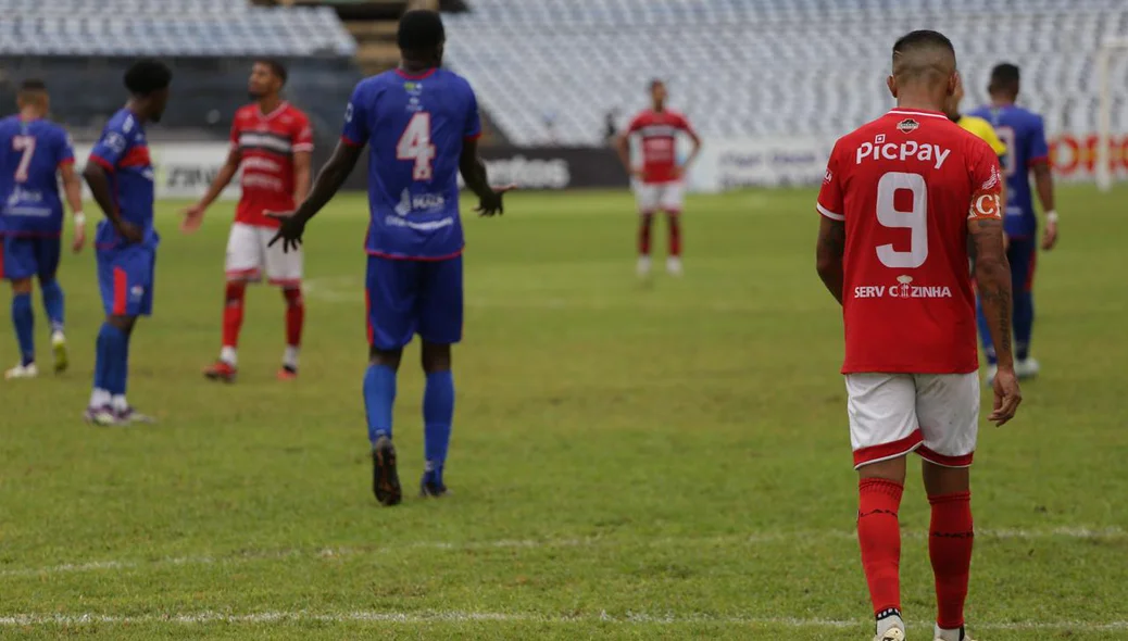 Lance normal entre Piauí e River