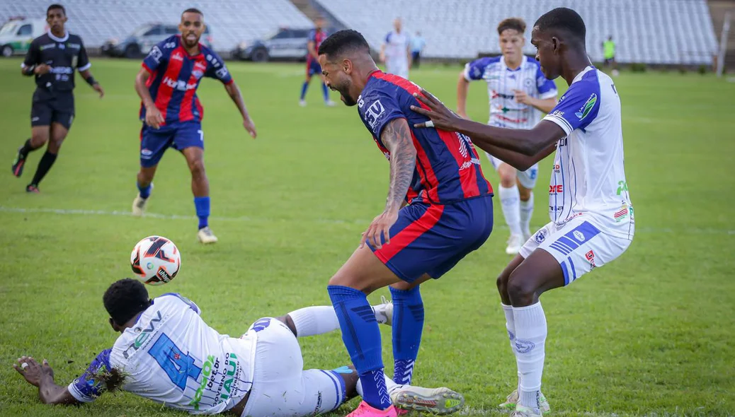 O jogo vale pela semifinal do Campeonato Piauiense