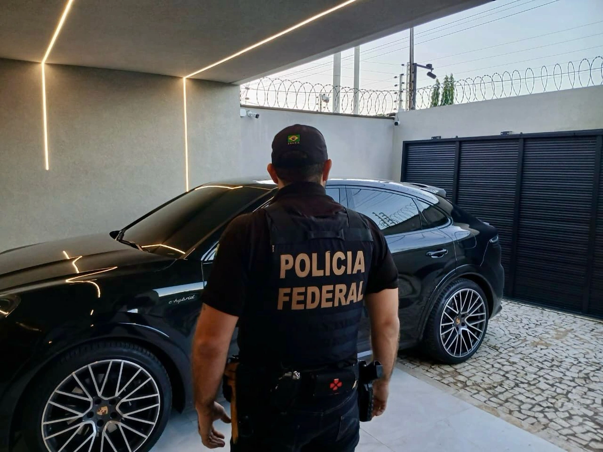 Polícia Federal deflagra Operação Falsas Aparências