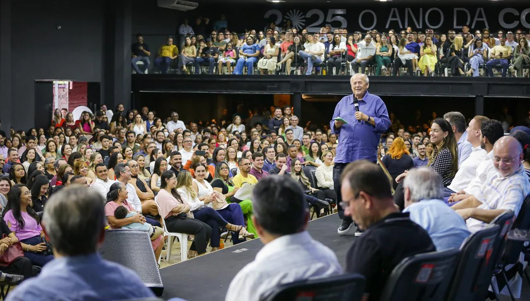 Posse dos aprovados no concurso da FMS