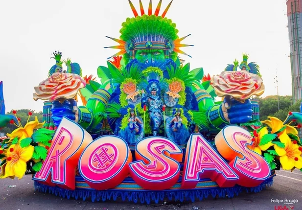 Rosas de Ouro é campeã do Carnaval de São Paulo