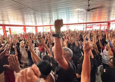 Trabalhadores da educação do estado em greve