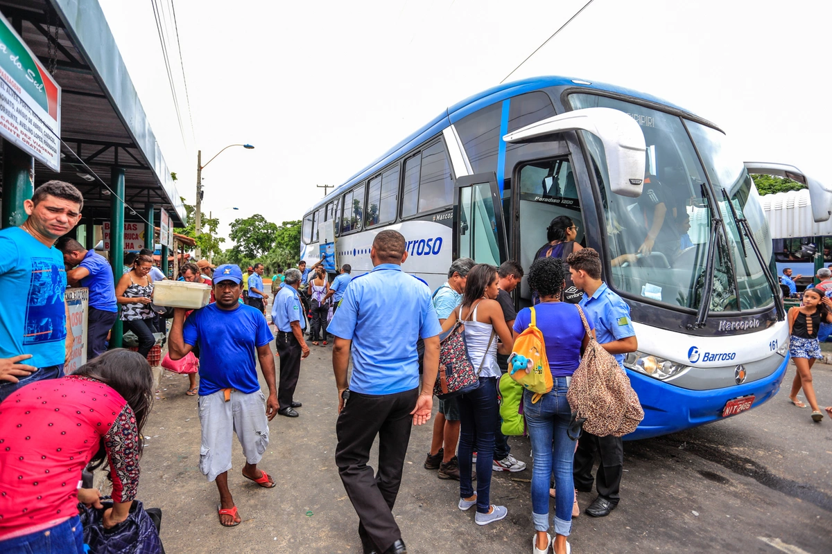 Rodoviária dos pobres localizada  na br 343