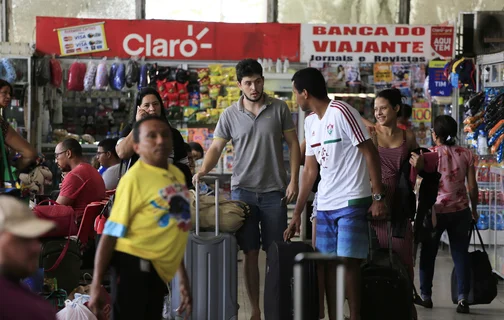 Passageiros na Rodoviária de Teresina