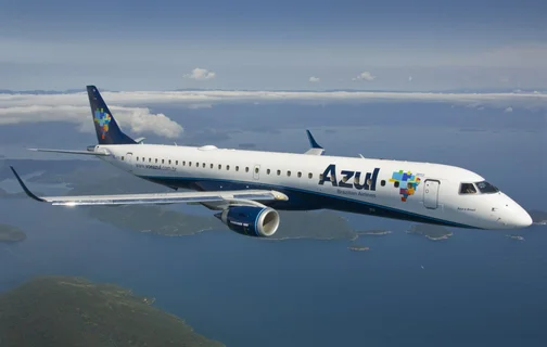 Avião da Azul não consegue pousar em Parnaíba