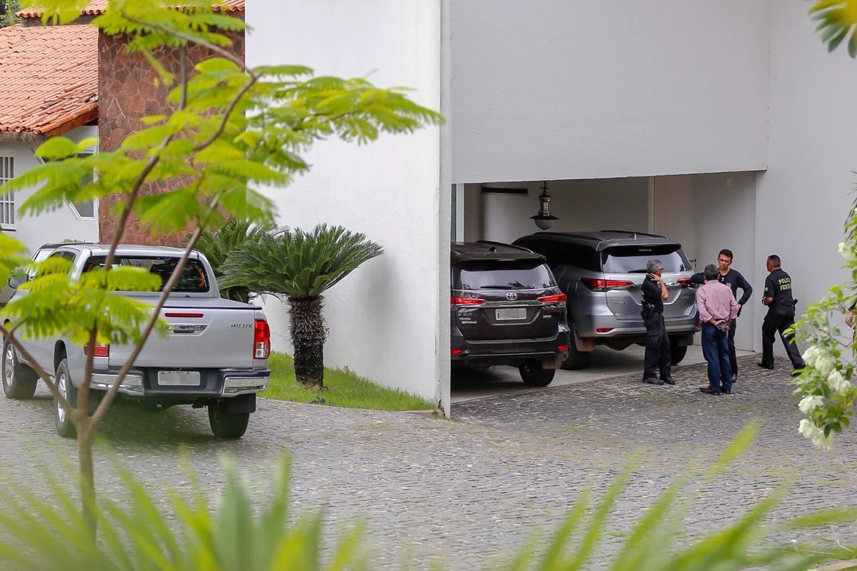 Dilig ncia Casa de Ciro Nogueira fica em frente a PF em Teresina