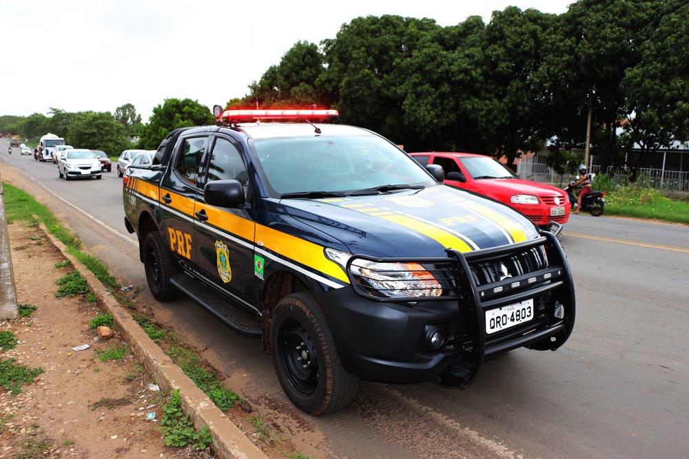 Colisão entre moto e caminhão deixa um ferido na BR 343 em Teresina - GP1