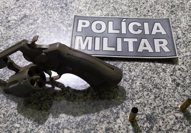 Polícia Militar apreendeu arma utilizada no crime em Simplício Mendes