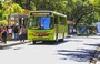 Ônibus na Praça da Bandeira em Teresina