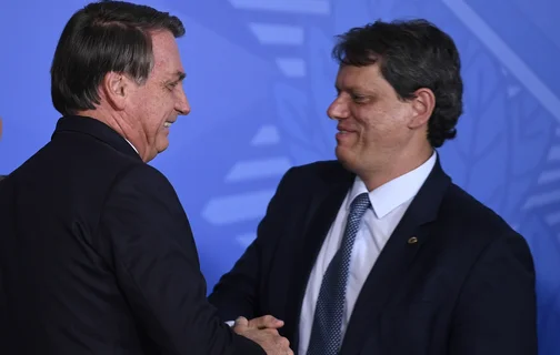 Bolsonaro e Tarcísio Gomes de Freitas