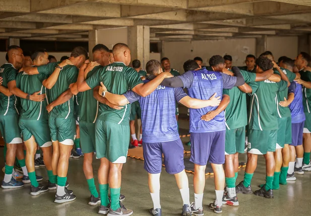 Altos faz último treino antes da estreia na Copa do Nordeste