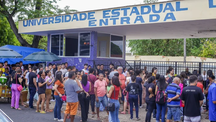 Enem 2024: estudantes comparecem ao primeiro dia de provas no Piauí